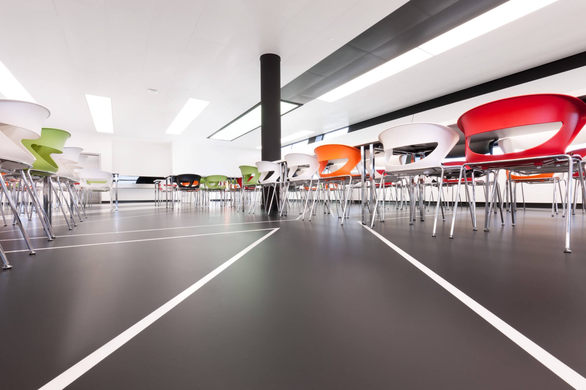 11Vloercoating kantine-min Vloercoating